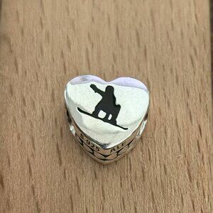 🎶🥰Pandora Banff Skiing Charm Canada Banff Travel Heart, S925 Silver Bracelets